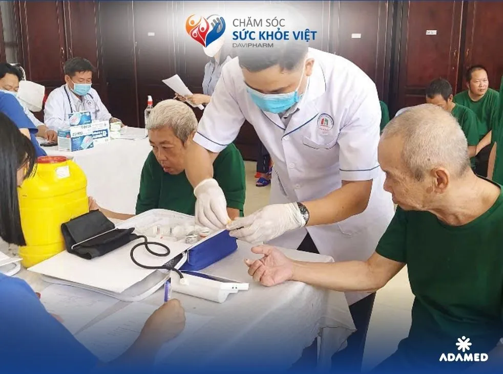 Chăm sóc sức khỏe Việt tầm soát sức khỏe miễn phí tại Vĩnh Long
