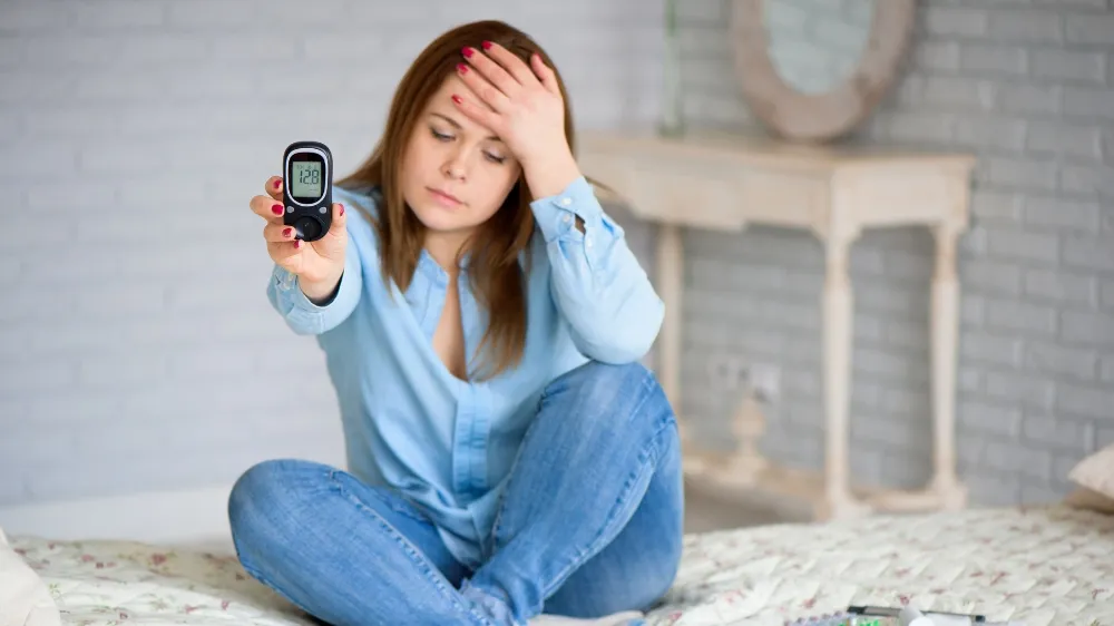 LÀM THẾ NÀO ĐỂ KHÔNG BỊ “HẠ ĐƯỜNG HUYẾT” ĐỘT NGỘT?